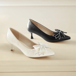 Midnight Velvet Double-Bow Pump, , large