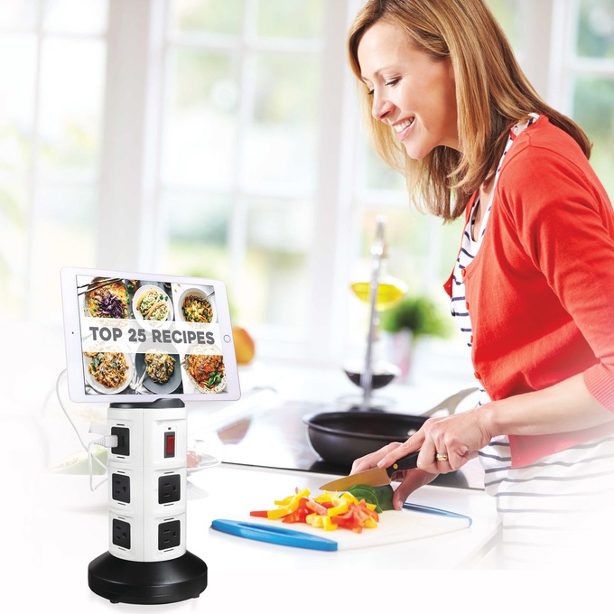 Bell+Howell Spin Power Charging Station with Surge Protection, , large