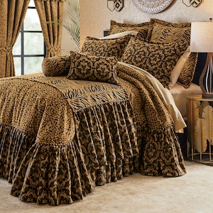 Bordeaux 7-Piece Jacquard Bedspread Set, , large