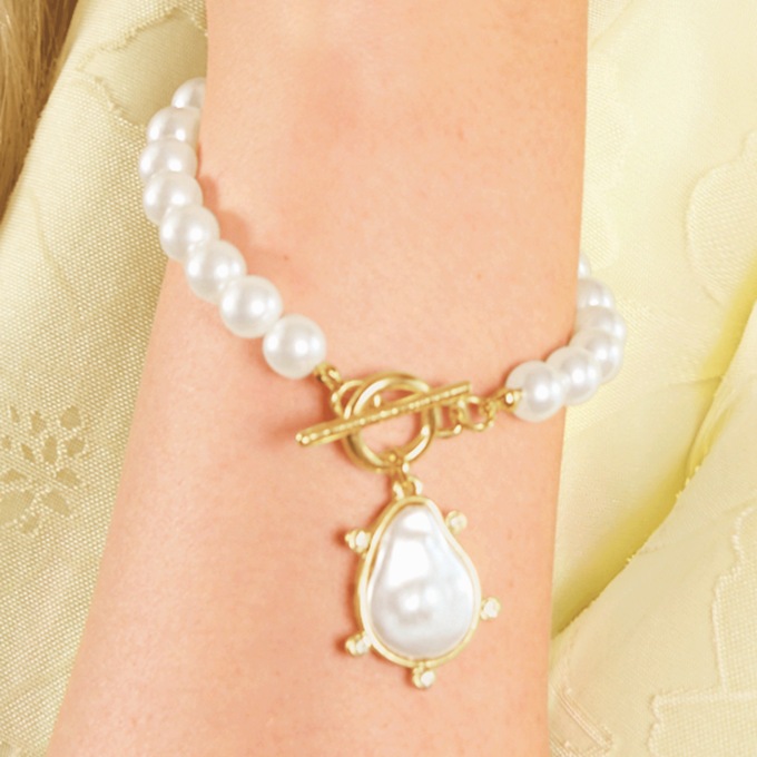 Faux-Pearl Toggle Bracelet, , large
