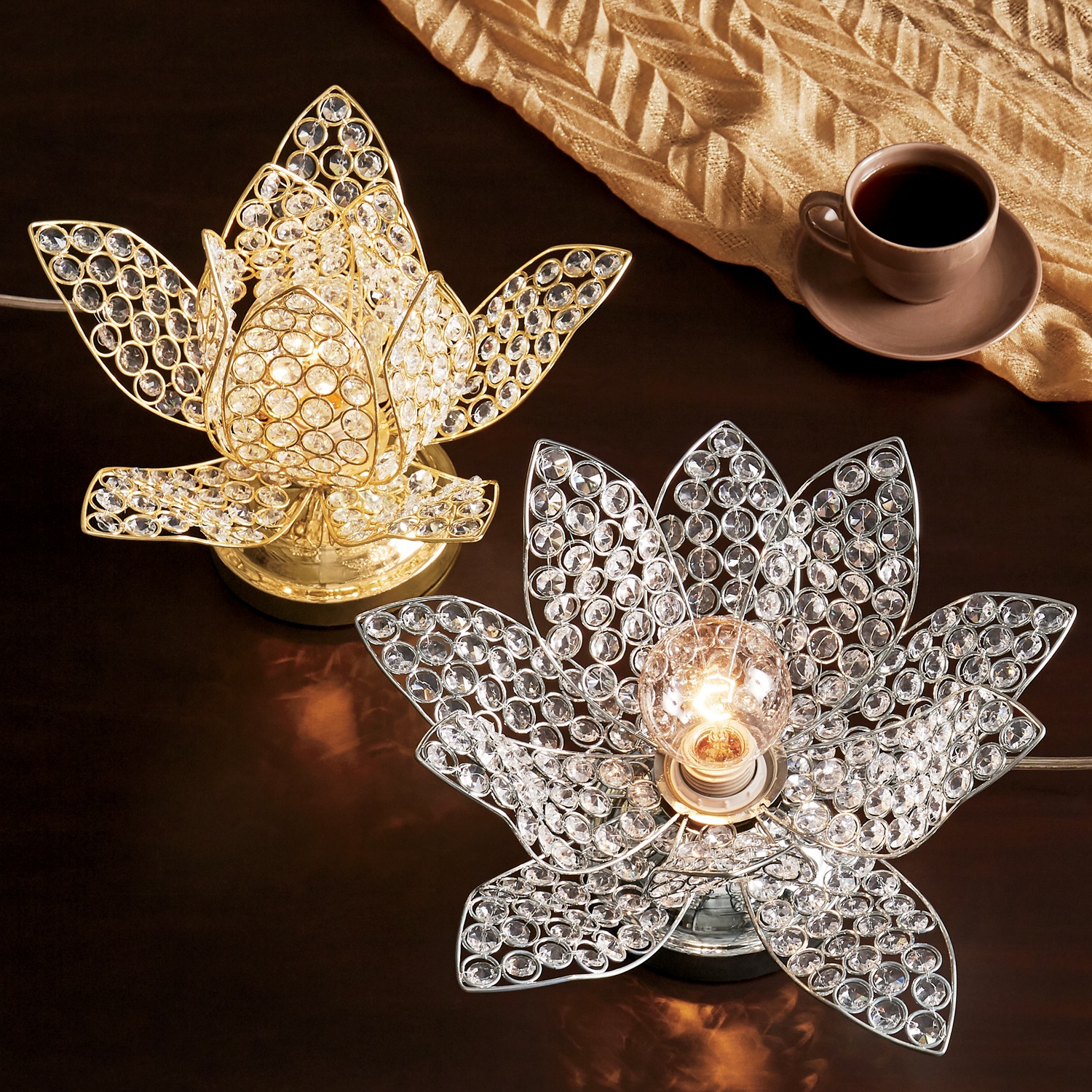 Crystal Lotus Lamp | Midnight Velvet