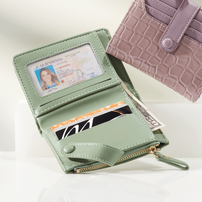 Croco Bi-Fold Wallet, Green, large