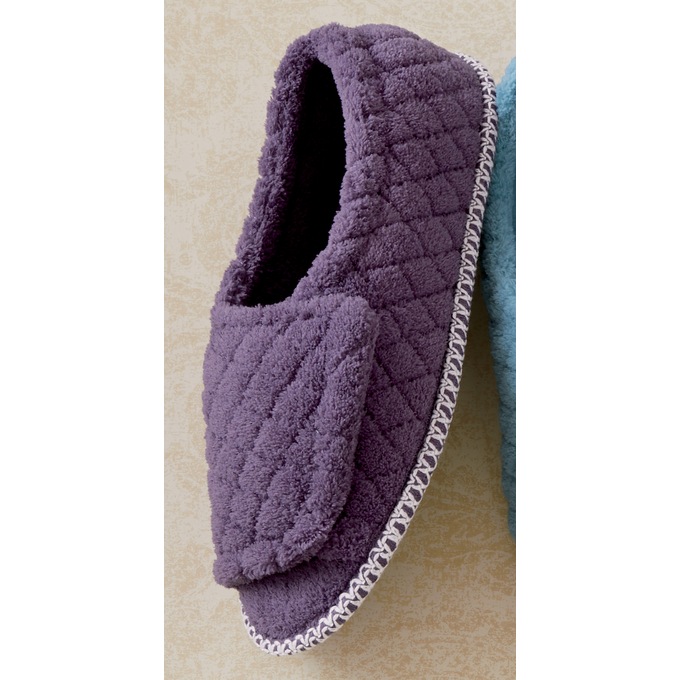 MUK LUKS Micro Chenille Quilt Slide, , large