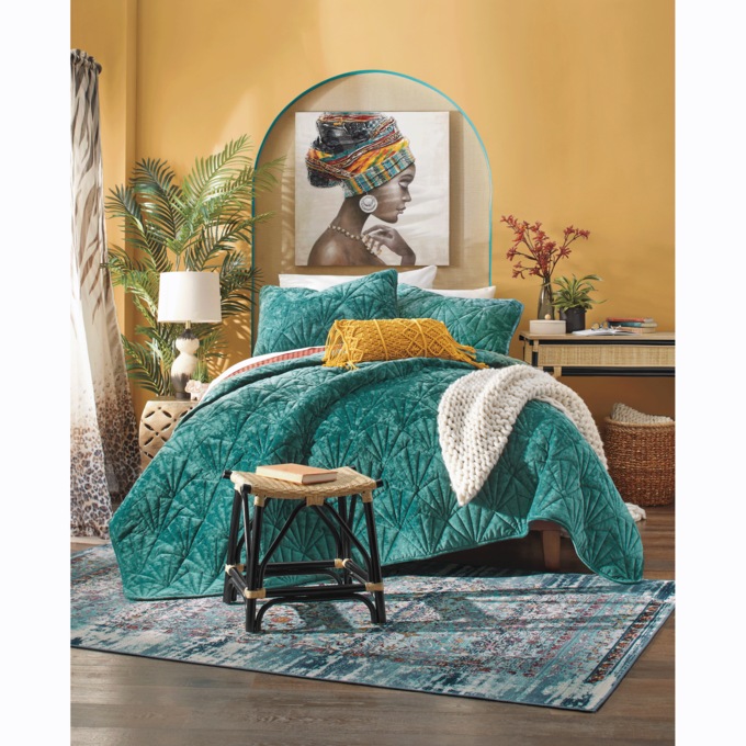 Lush Velvet Quilt, , large