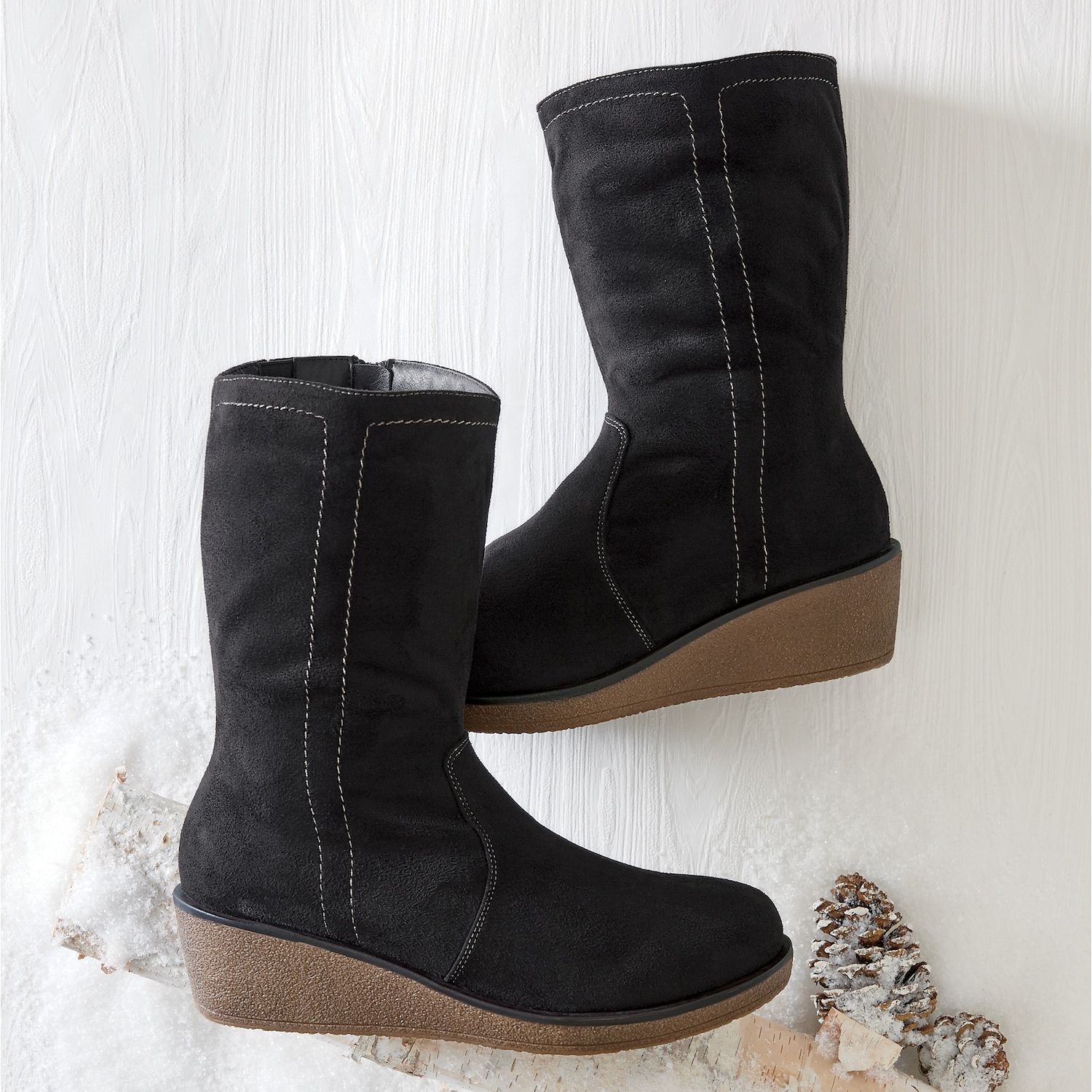 WedgeBottom Boot Midnight Velvet