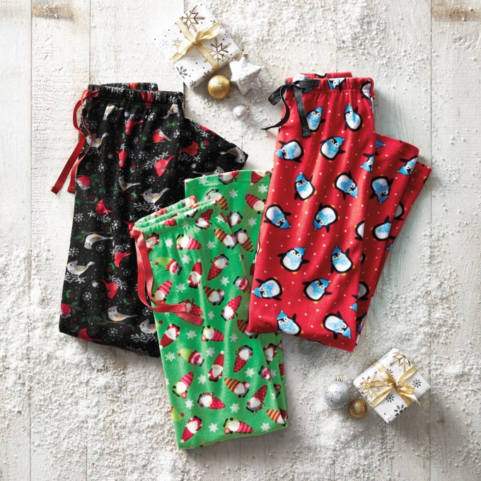 Holiday Fleece Women's Pajama Pant in Festive Print, , large