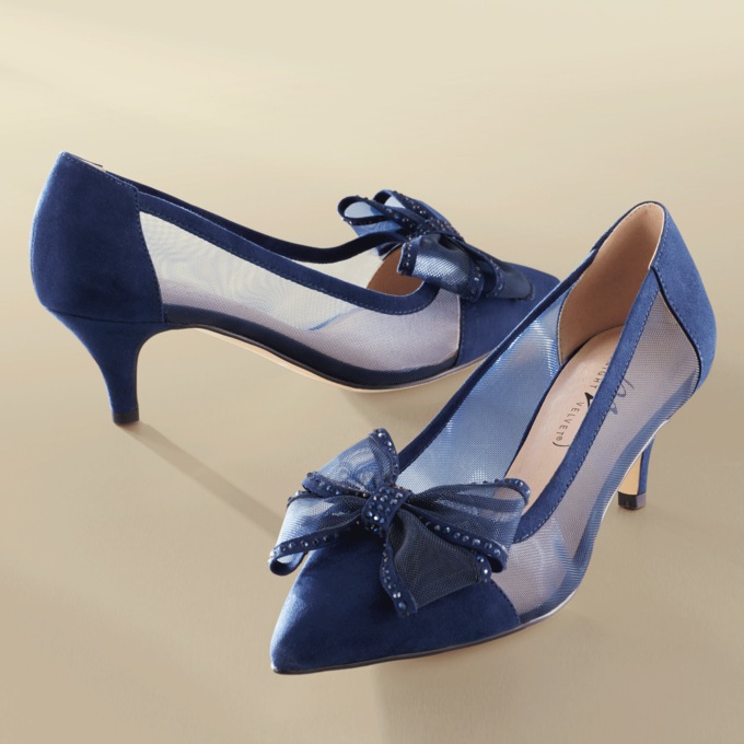 Midnight Velvet Mesh Bow Pump, , large