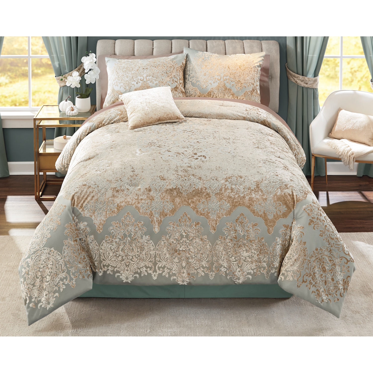 Beverly Velvet Jacquard Comforter Set Midnight Velvet
