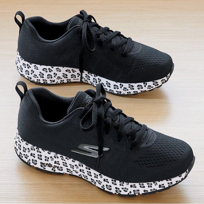 Skechers GOrun Consistent Instinctive Lace-Up, , large
