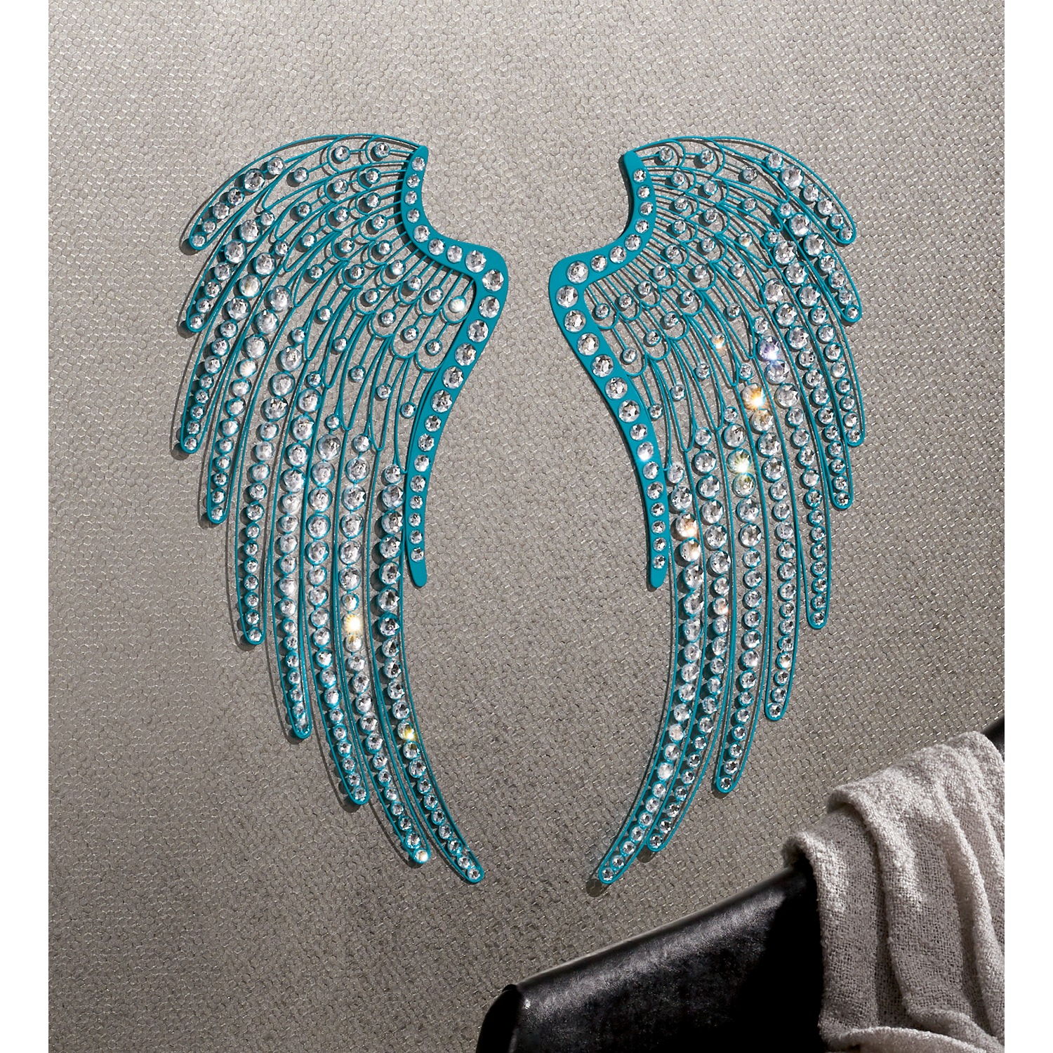 2Piece Jeweled Wings Wall Décor Set Midnight Velvet