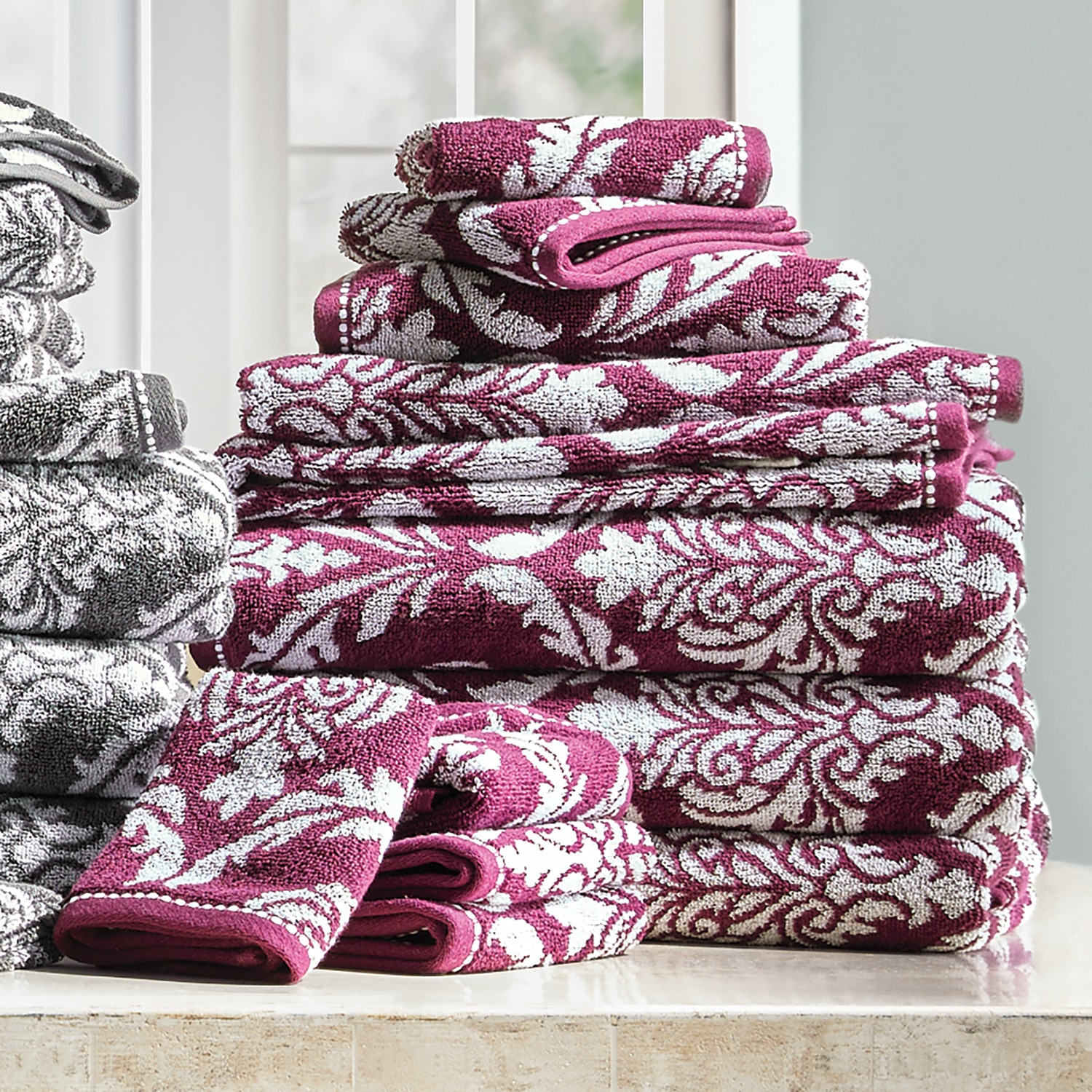 Serene Fleur De Lis 12-Piece Towel Set | Midnight Velvet