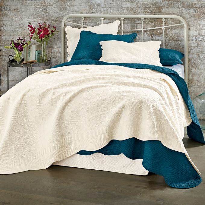 Chateau Sham, Ivory, large