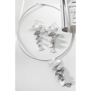 Metal Shell Collection Necklace, , large