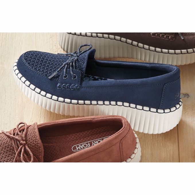 Skechers Wilshire Blvd Feeling Cozy Boat Shoe, , large