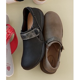 Roseville Dot Slip-On, , large