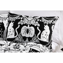 Raven Matelass&eacute; Jacquard Reversible Halloween Standard Sham, , large