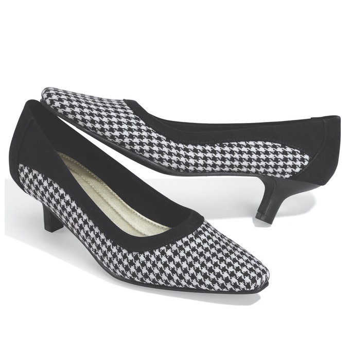 Houndstooth Pump by Classique, , large