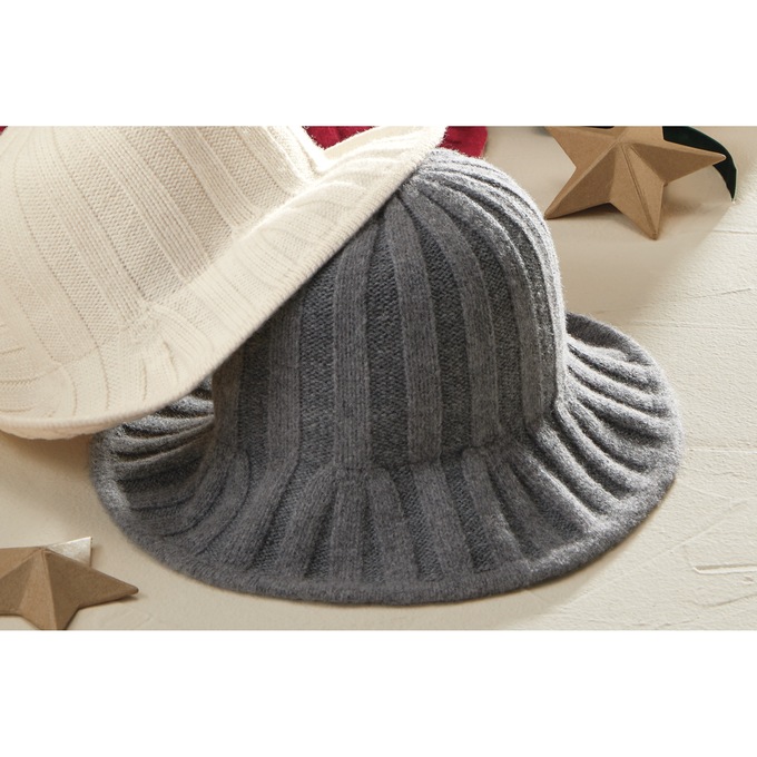 Wool Blend Women's Round Hat with Ribbed Jersey Knit Pattern, Gray Heather, large