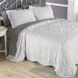 comforters quilts bedspreads luxury