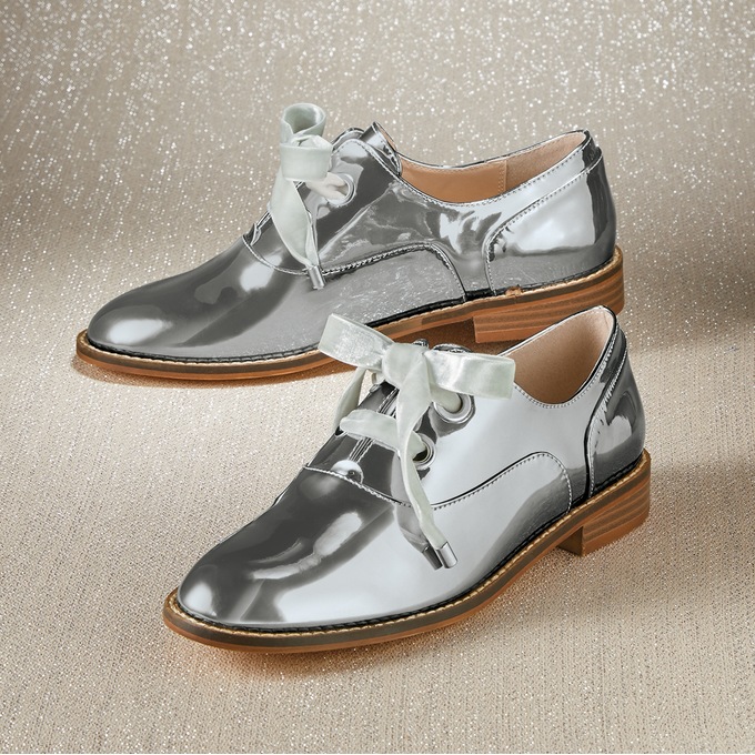 Velvet clearance oxfords womens