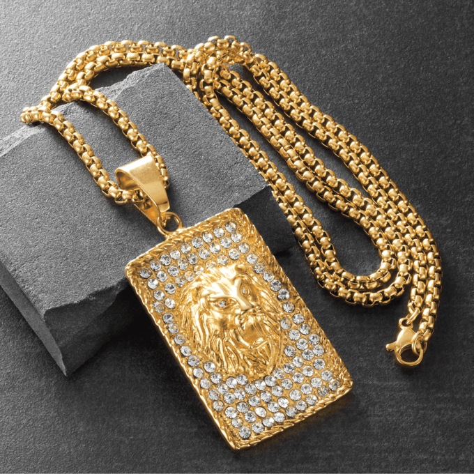 Majesty Men's Lion Head Tag Pendant, , large