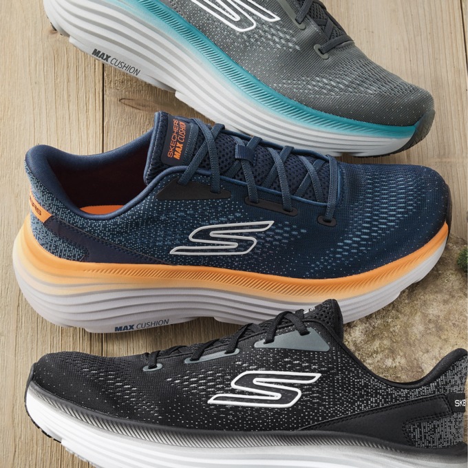 Skechers Men's Max Cushioning Endeavour Kauska Shoe, , large