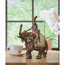Gizzel Global Lady with Elephant, , large